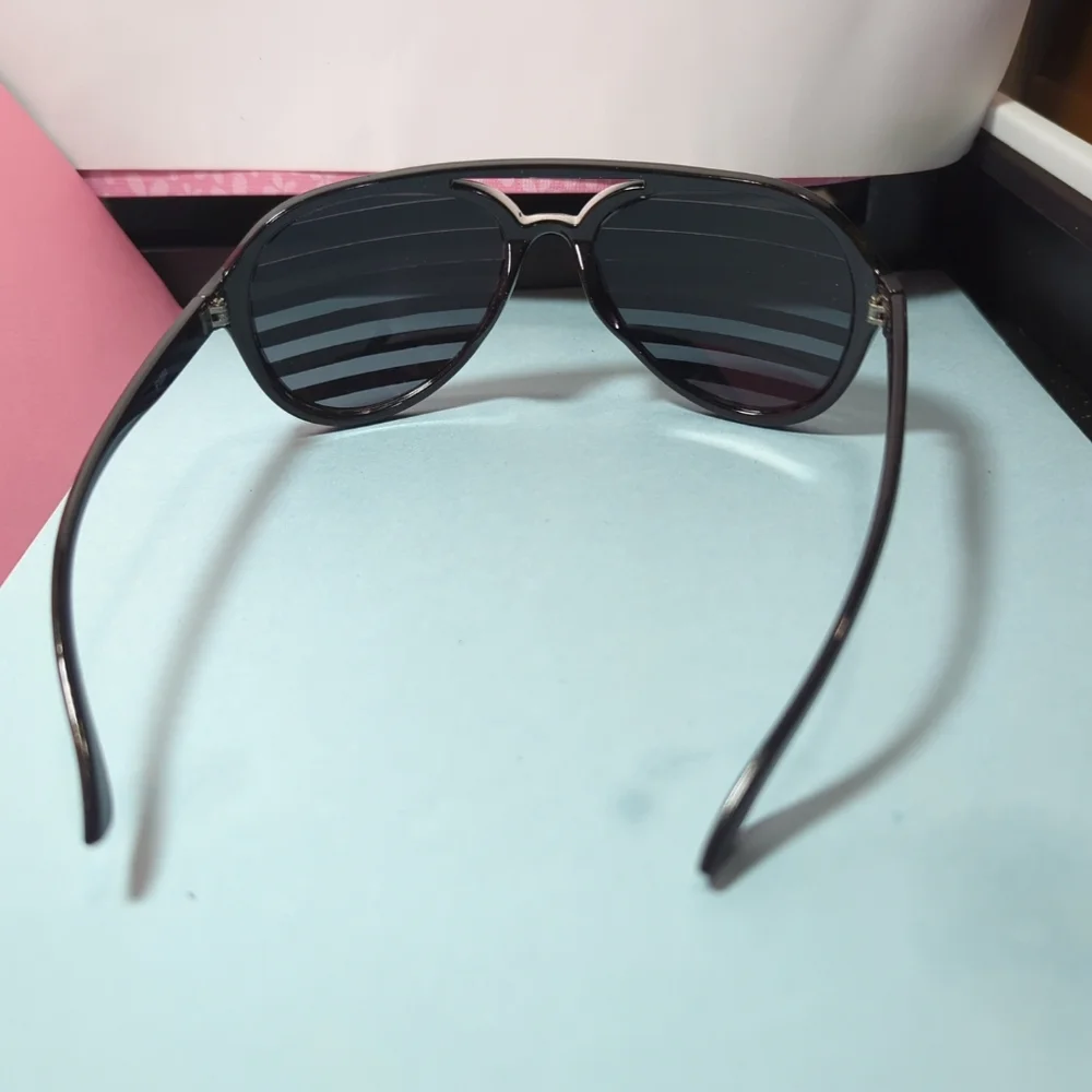 Vintage 80'/90's Vent Frame Beach Sun Eyewear UV400 Never Been Worn Black/Sil